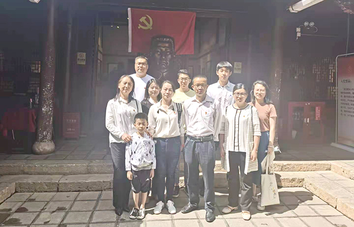 機(jī)關(guān)第二、三、四黨支部聯(lián)合開展黨史教育主題黨日xiao.jpg